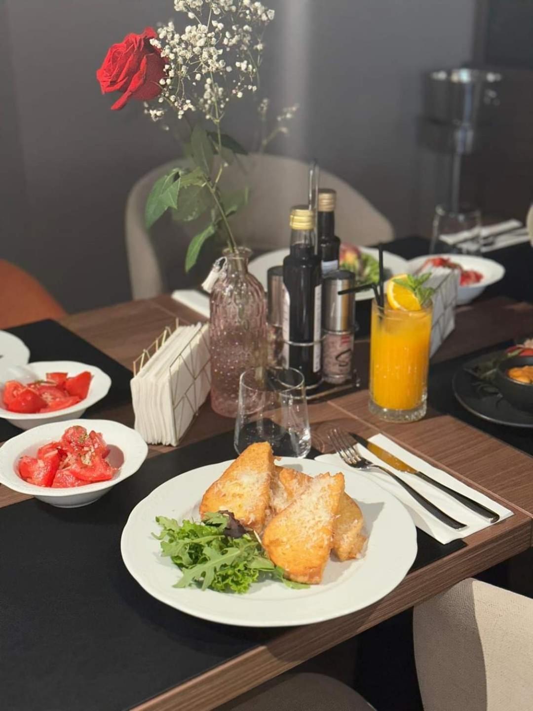 New Grey Residence Apartament Târgu-Mureş Eksteriør bilde